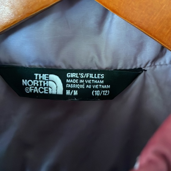 The North Face Puffer Vest - Picture 4 of 8